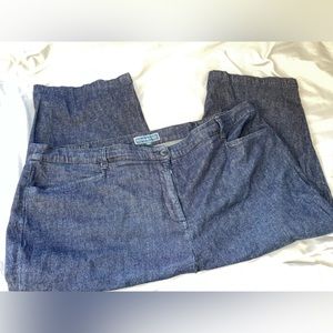 Karen Scott jean like pants /capris